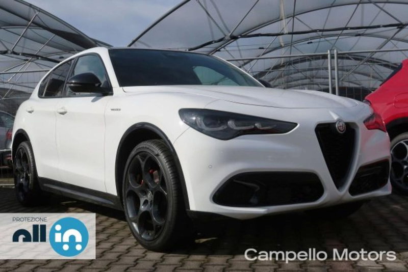 Alfa Romeo Stelvio nuova a Venezia