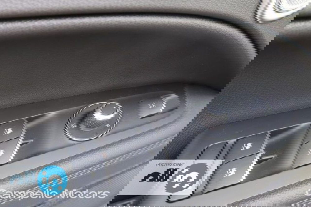 Alfa Romeo Stelvio nuova a Venezia (11)