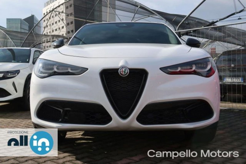 Alfa Romeo Stelvio nuova a Venezia (2)