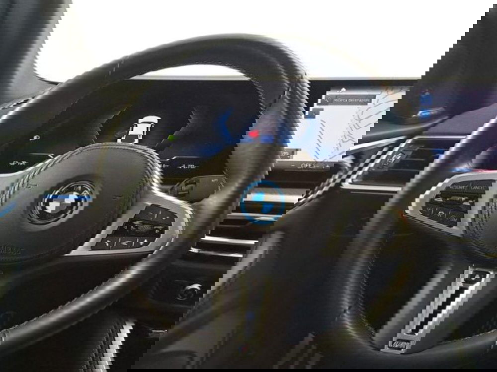 BMW i4 usata a Verona (11)