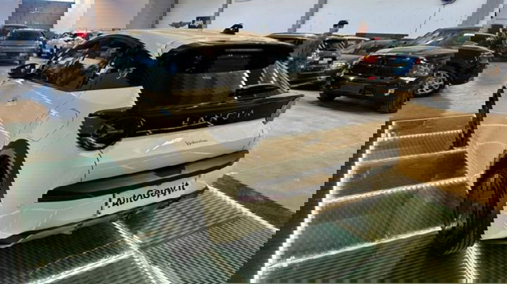 Lancia Ypsilon usata a Reggio Emilia (3)