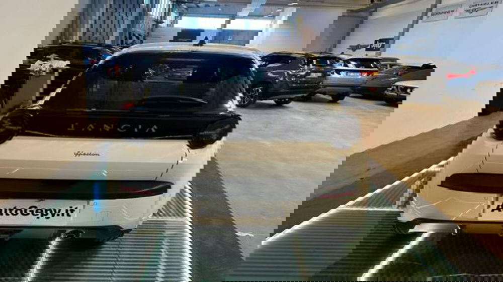 Lancia Ypsilon usata a Reggio Emilia (4)