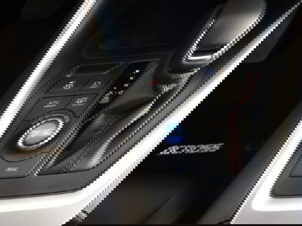 Suzuki Across nuova a Reggio Emilia (16)