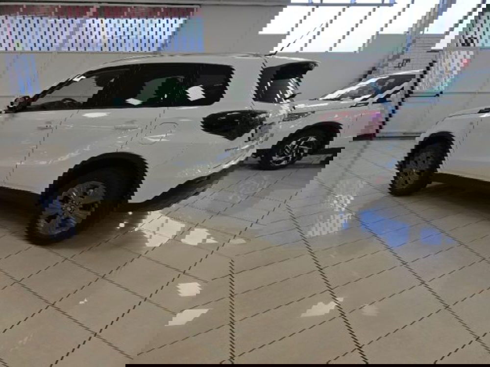 Suzuki Vitara nuova a Reggio Emilia (3)