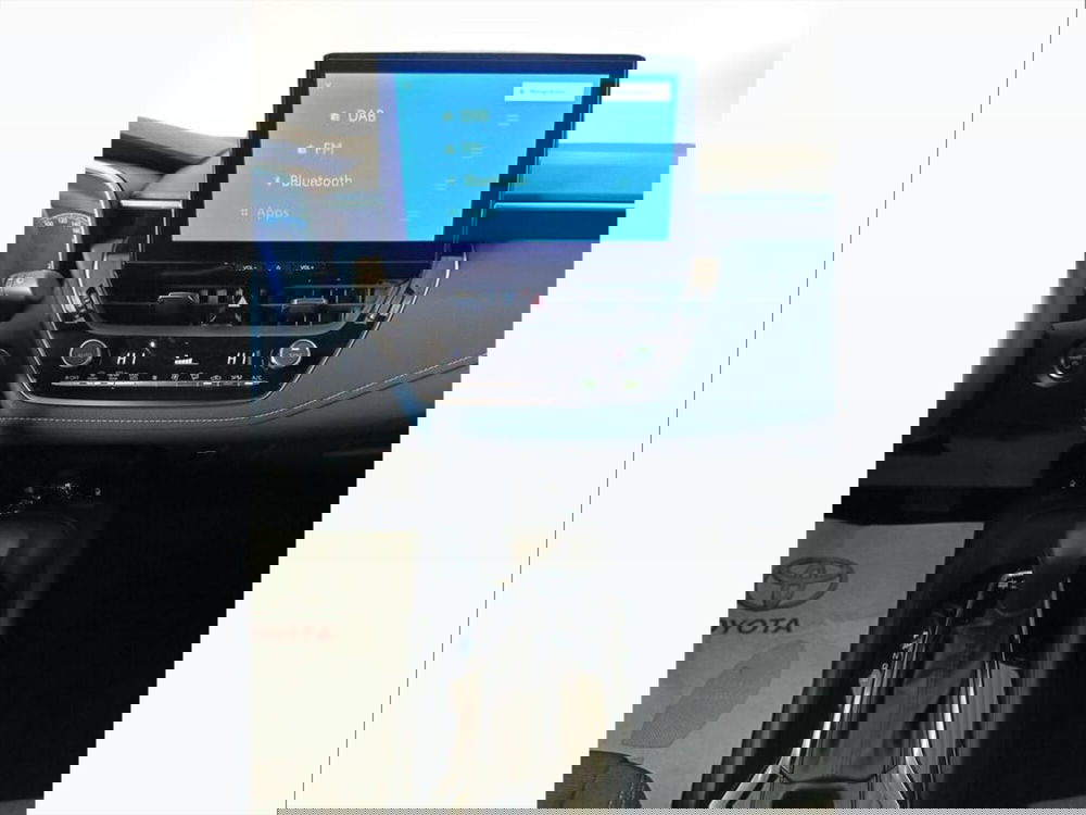 Toyota Corolla Touring Sports nuova a Monza e Brianza (12)