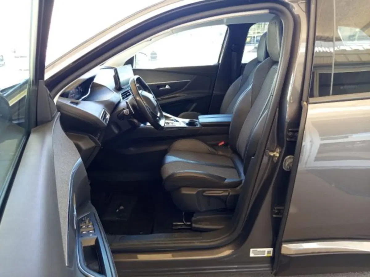 Peugeot 3008 usata a Frosinone (8)