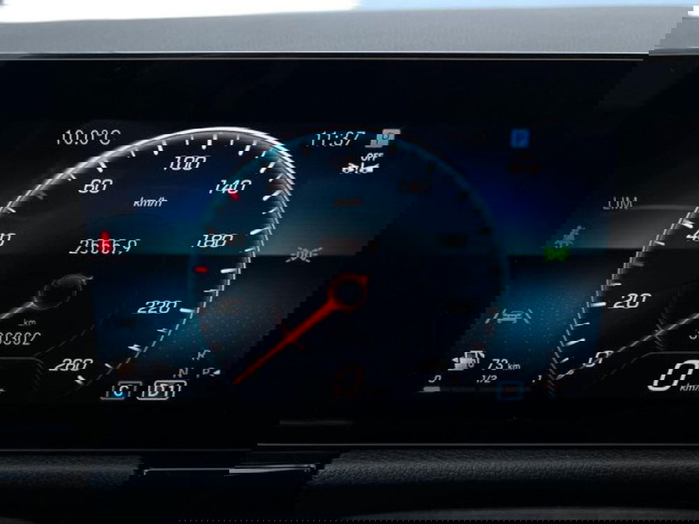 Mercedes-Benz GLA SUV usata a Verona (8)