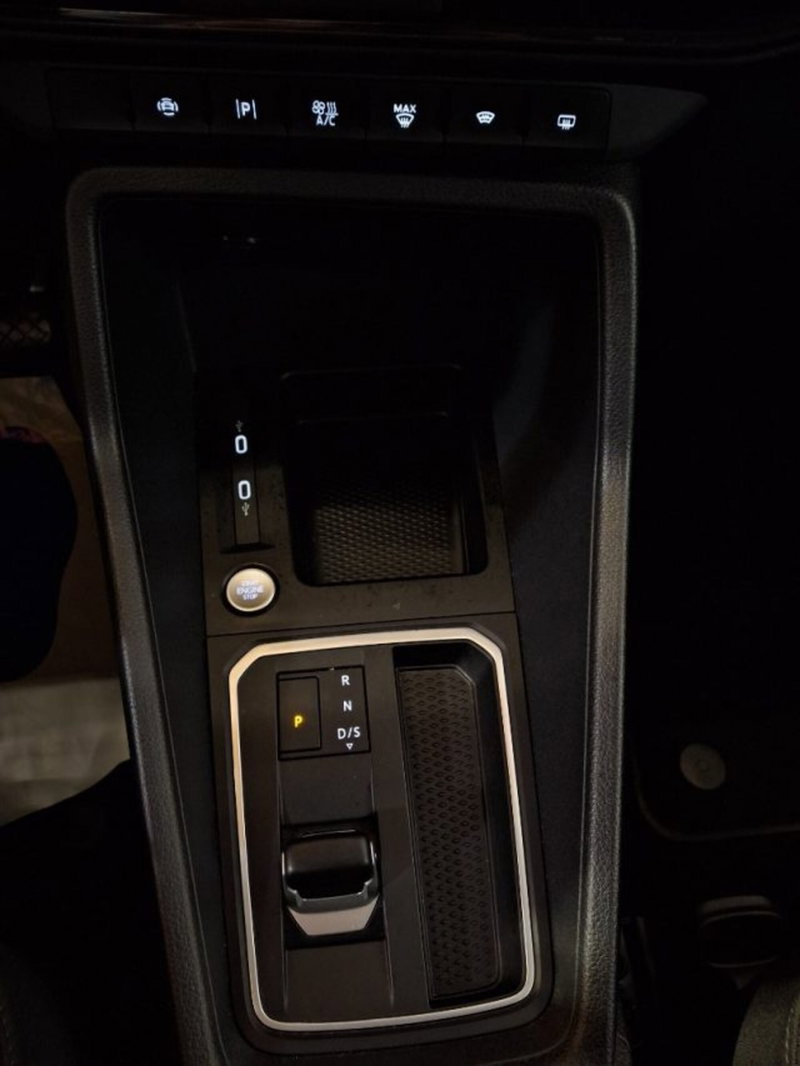 Ford Tourneo Connect usata a Vicenza (16)