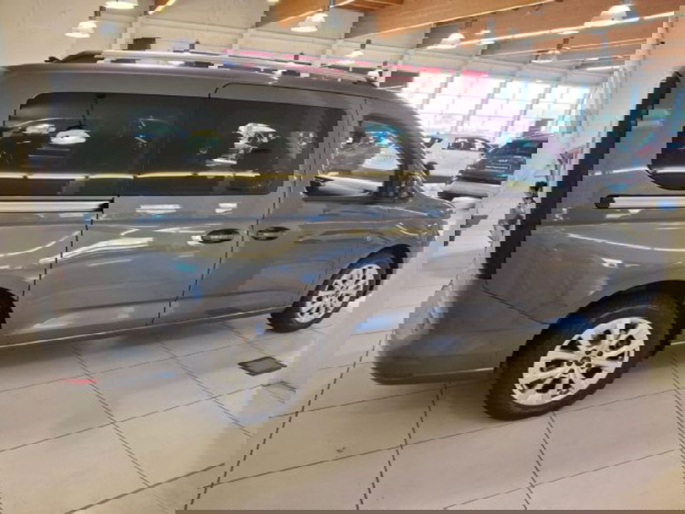 Ford Tourneo Connect usata a Vicenza (4)