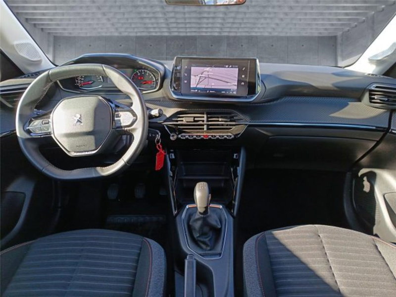 Peugeot 208 usata a Bari (13)