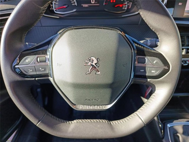 Peugeot 208 usata a Bari (15)