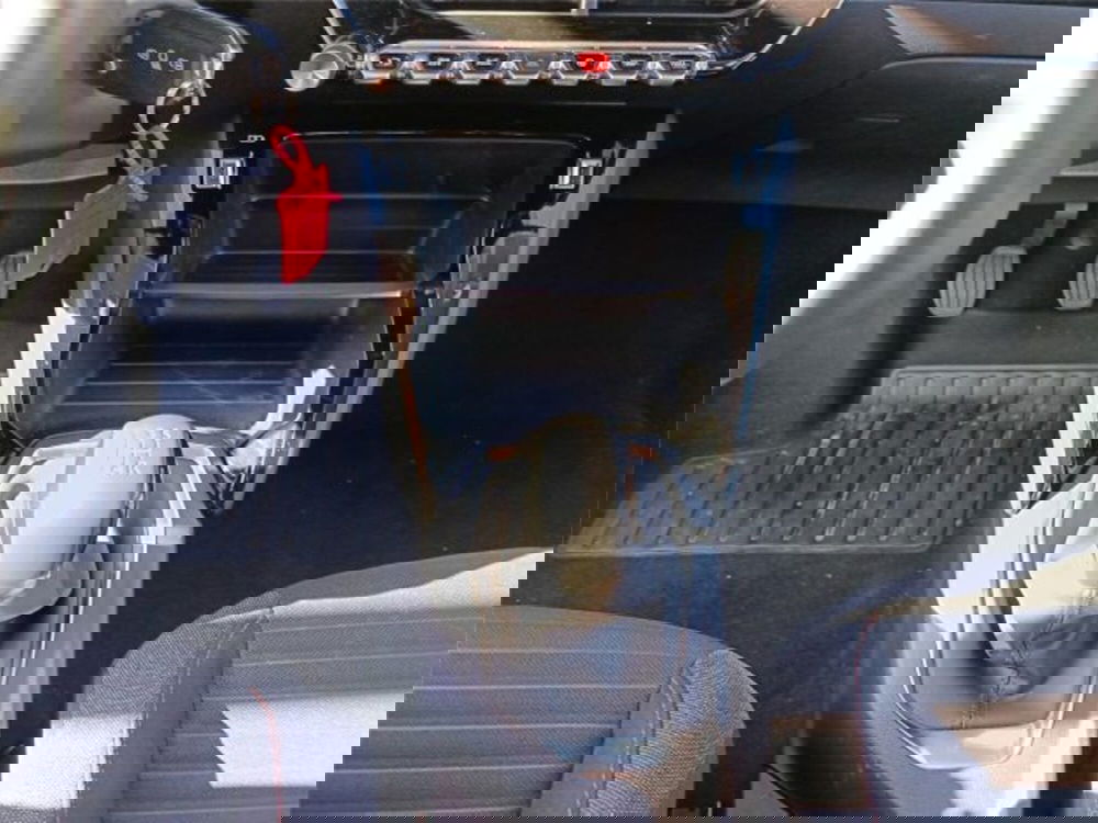 Peugeot 208 usata a Bari (19)