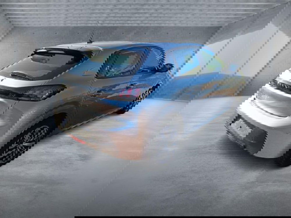 Peugeot 208 usata a Bari (6)