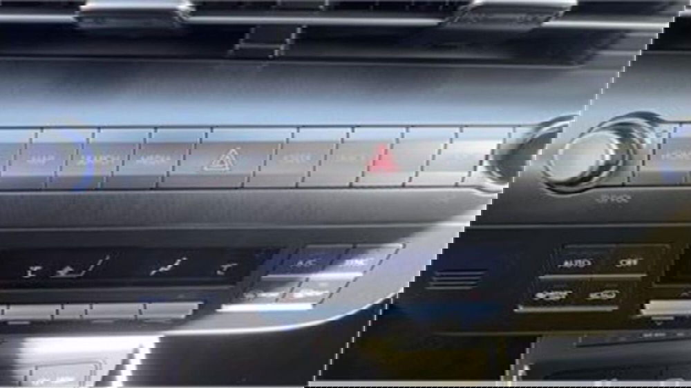 Hyundai Kona usata a Bari (16)