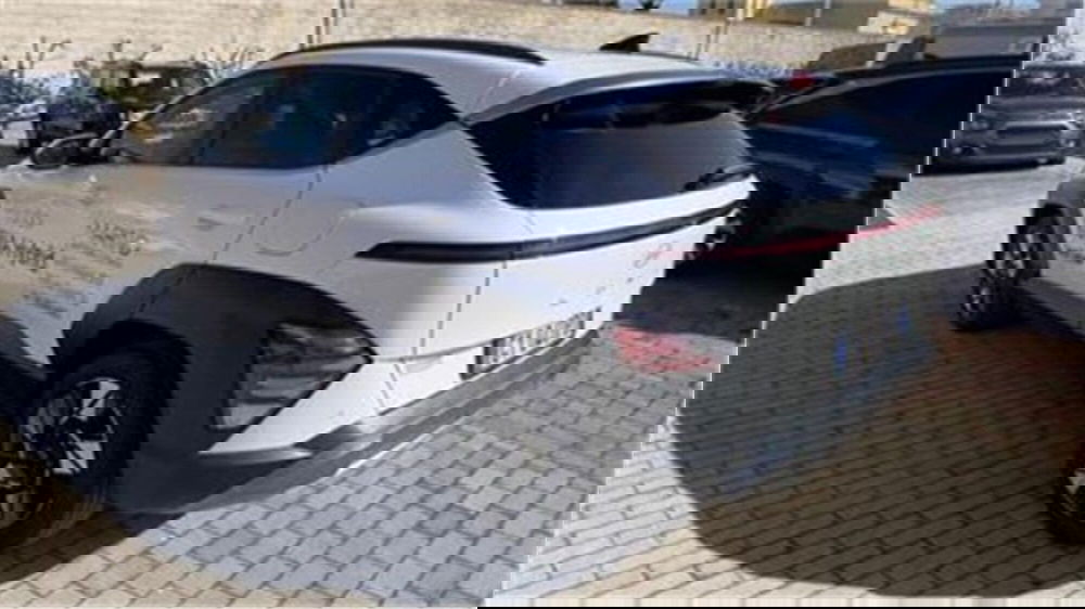 Hyundai Kona usata a Bari (2)