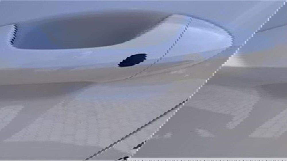 Hyundai Kona usata a Bari (7)