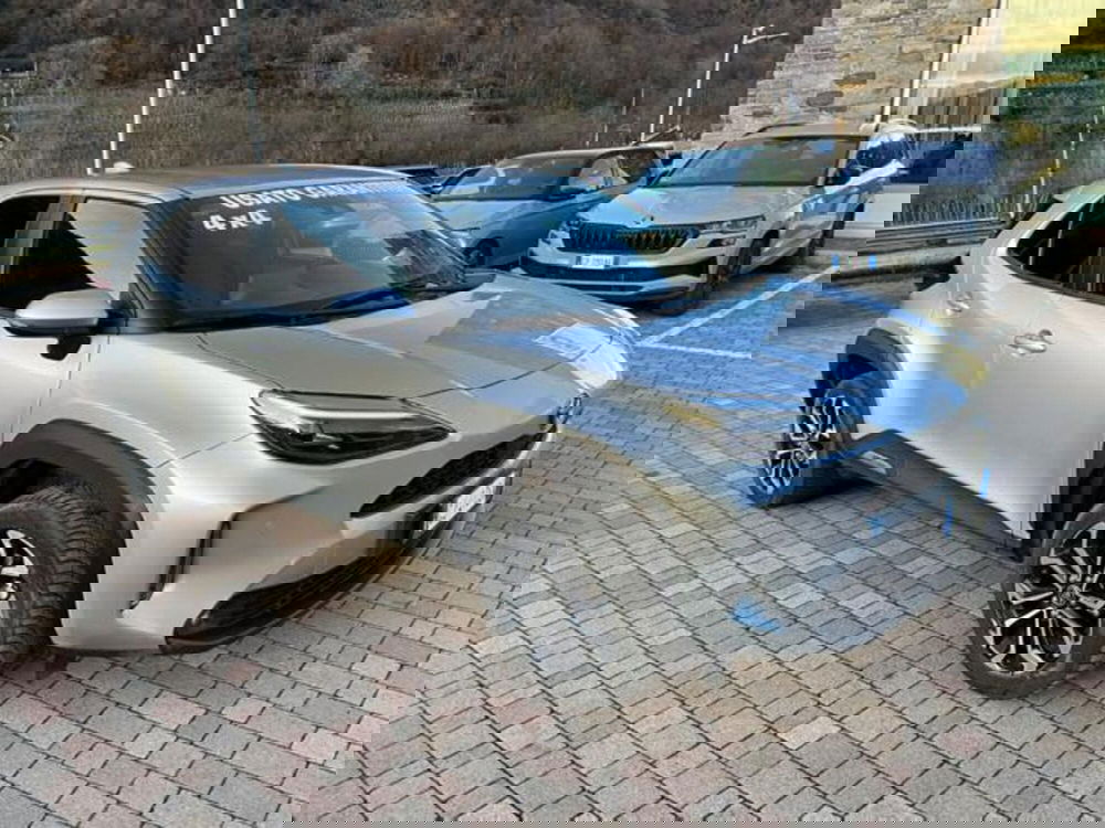 Toyota Yaris Cross usata a Sondrio (11)
