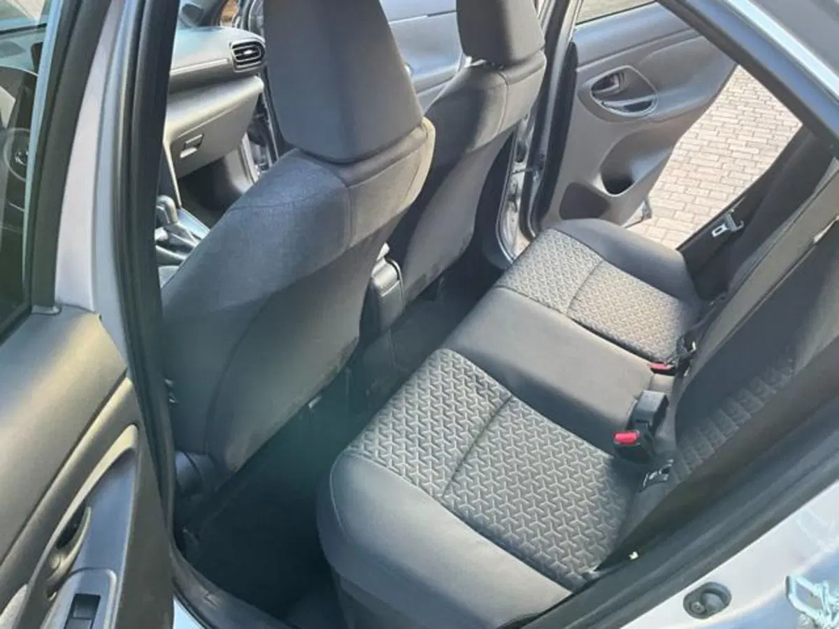 Toyota Yaris Cross usata a Sondrio (13)