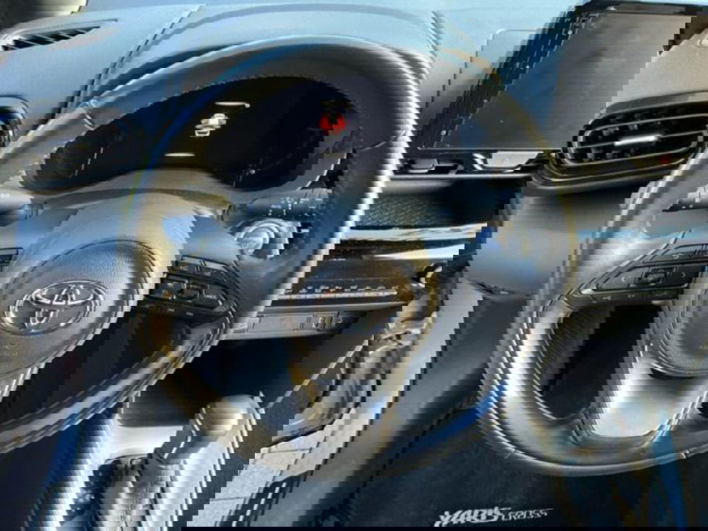 Toyota Yaris Cross usata a Sondrio (15)