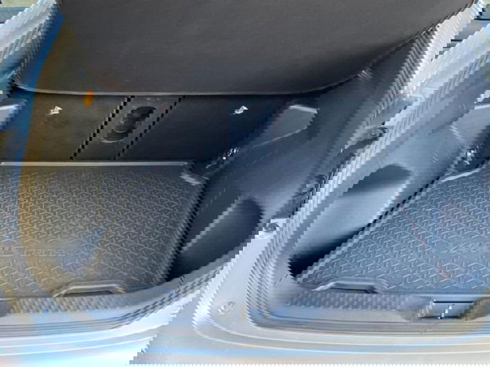 Toyota Yaris Cross usata a Sondrio (16)