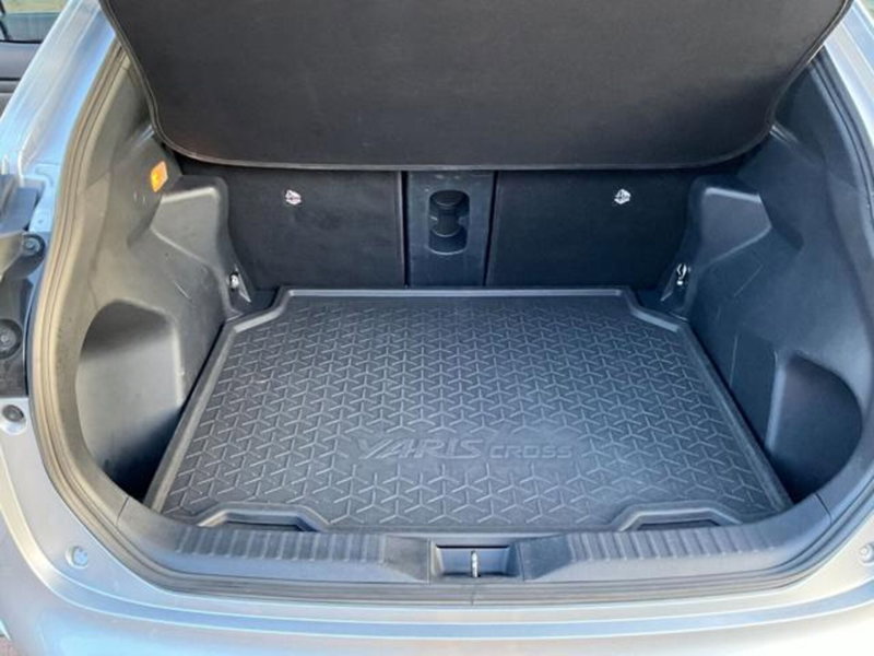 Toyota Yaris Cross usata a Sondrio (16)