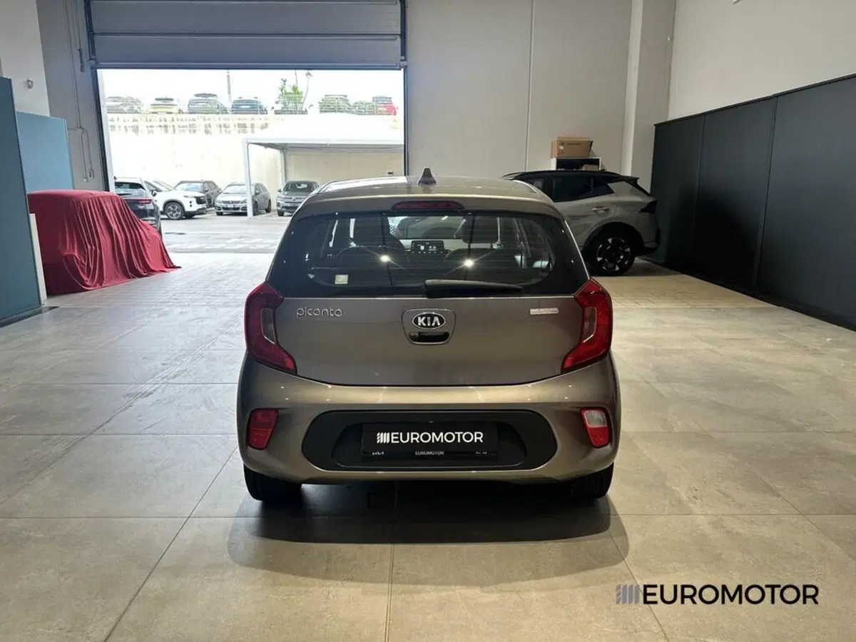 Kia Picanto usata a Bari (6)