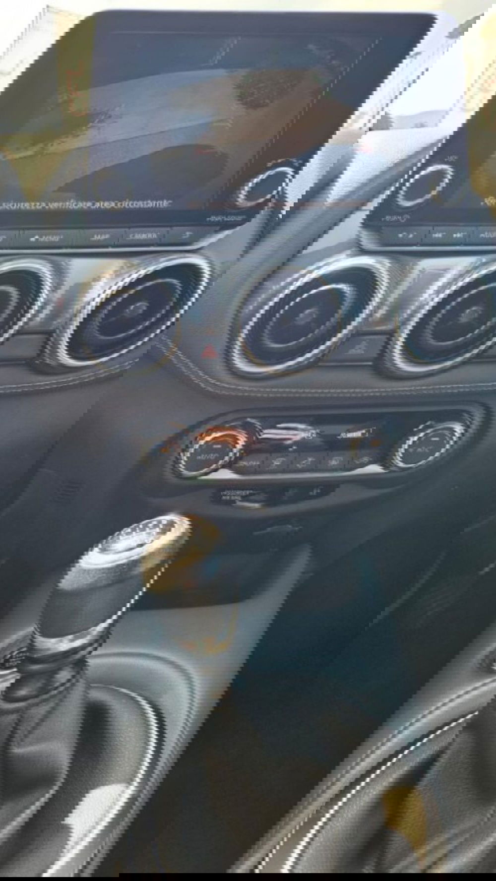 Nissan Juke usata a Lucca (11)