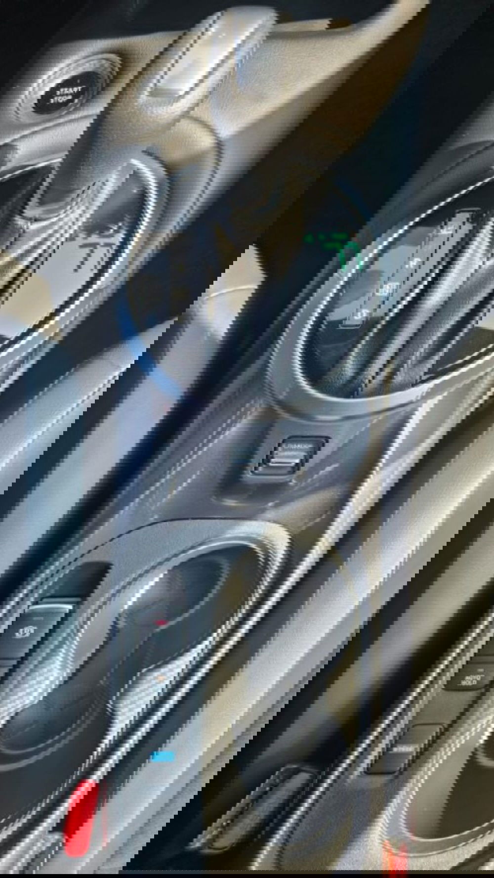 Nissan Juke usata a Lucca (9)