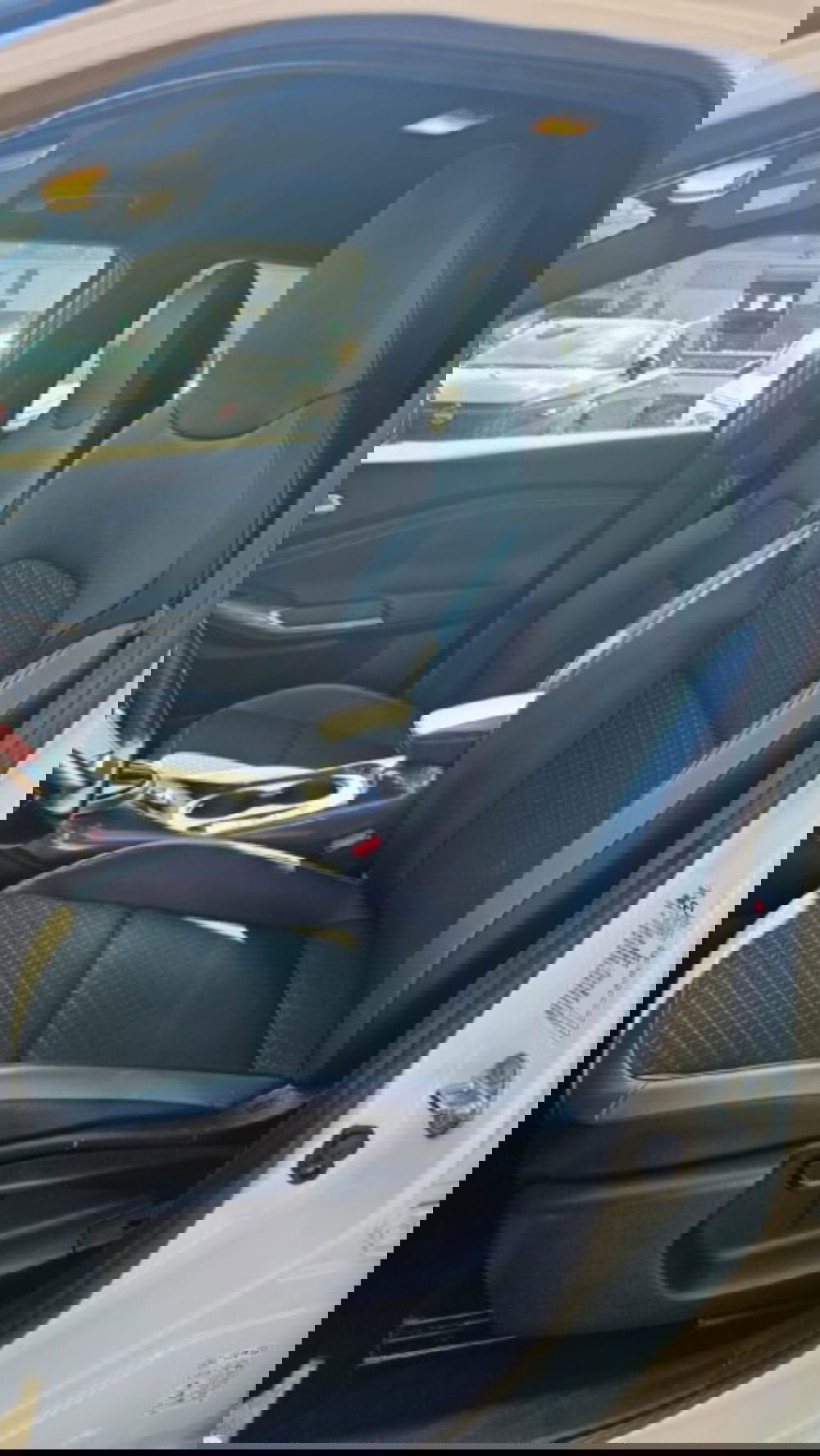 Nissan Juke usata a Lucca (9)