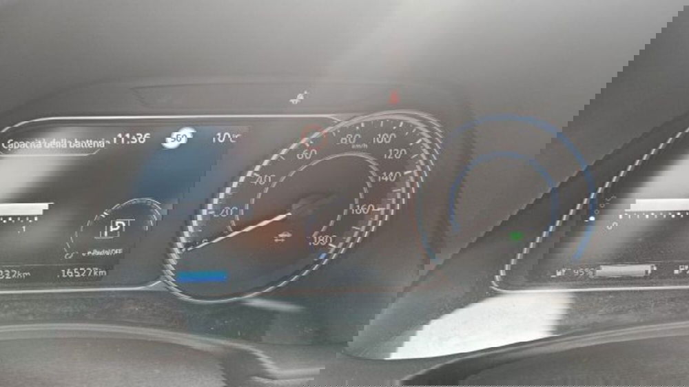 Nissan Leaf usata a Lucca (12)