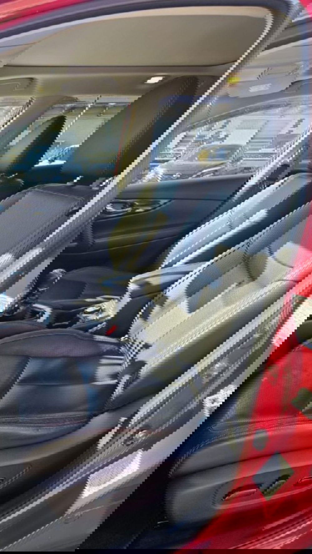 Nissan X-Trail usata a Lucca (15)