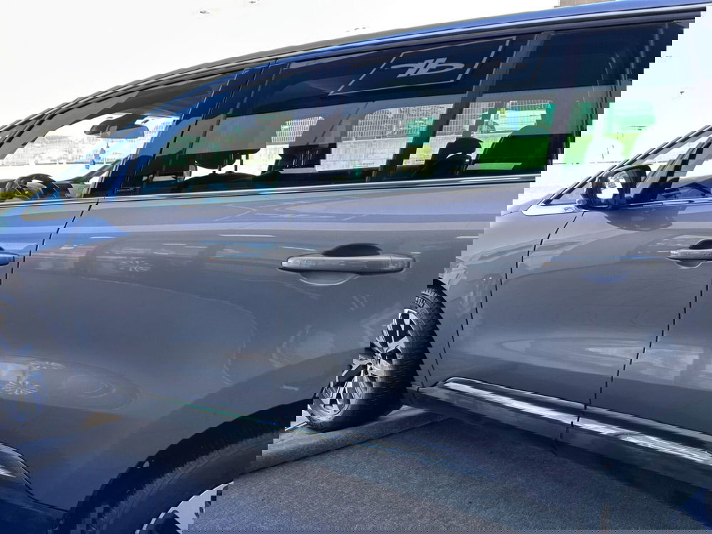 Renault Espace usata a Frosinone (11)