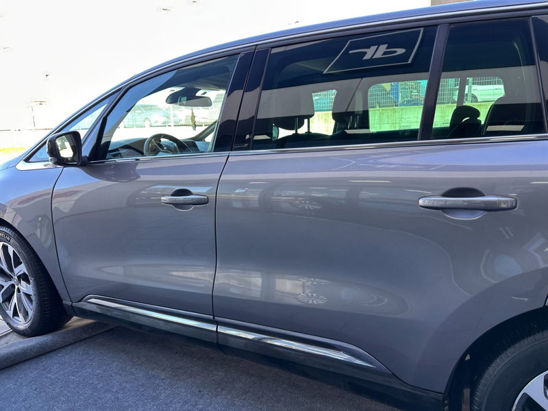 Renault Espace usata a Frosinone (11)