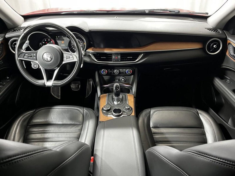 Alfa Romeo Stelvio usata a Sondrio (12)