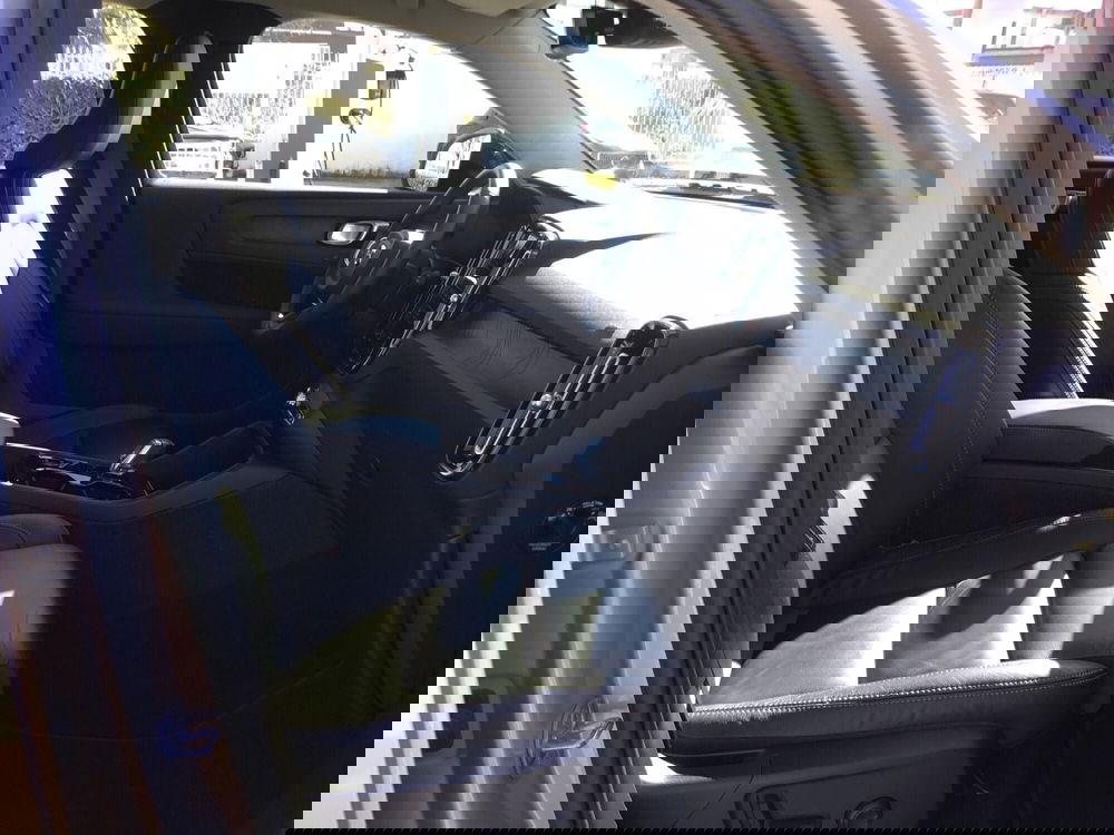 Volvo XC40 usata a Napoli (8)