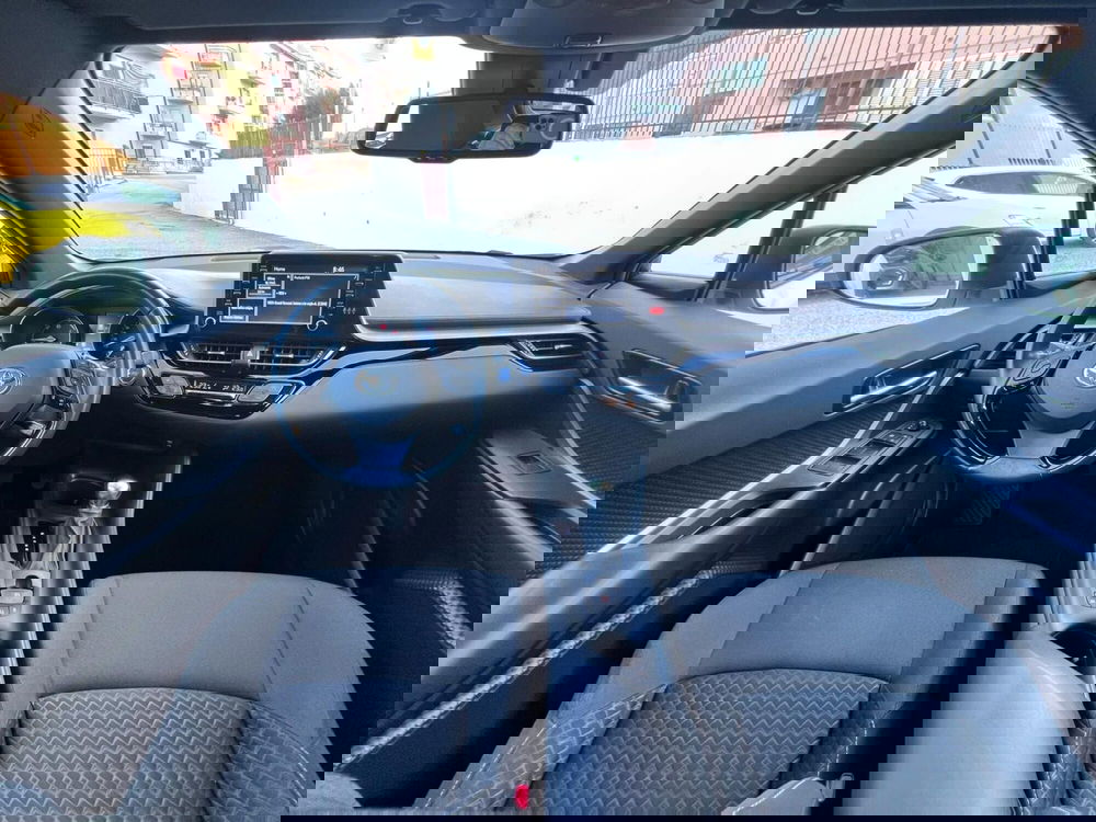 Toyota Toyota C-HR usata a Messina (15)