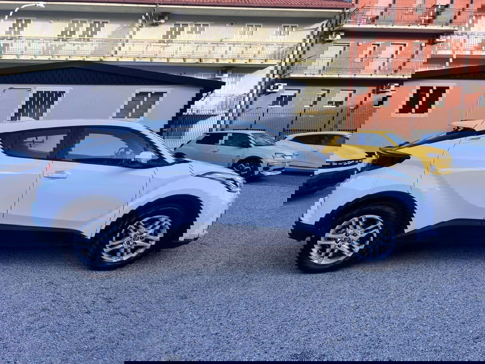 Toyota Toyota C-HR usata a Messina (4)