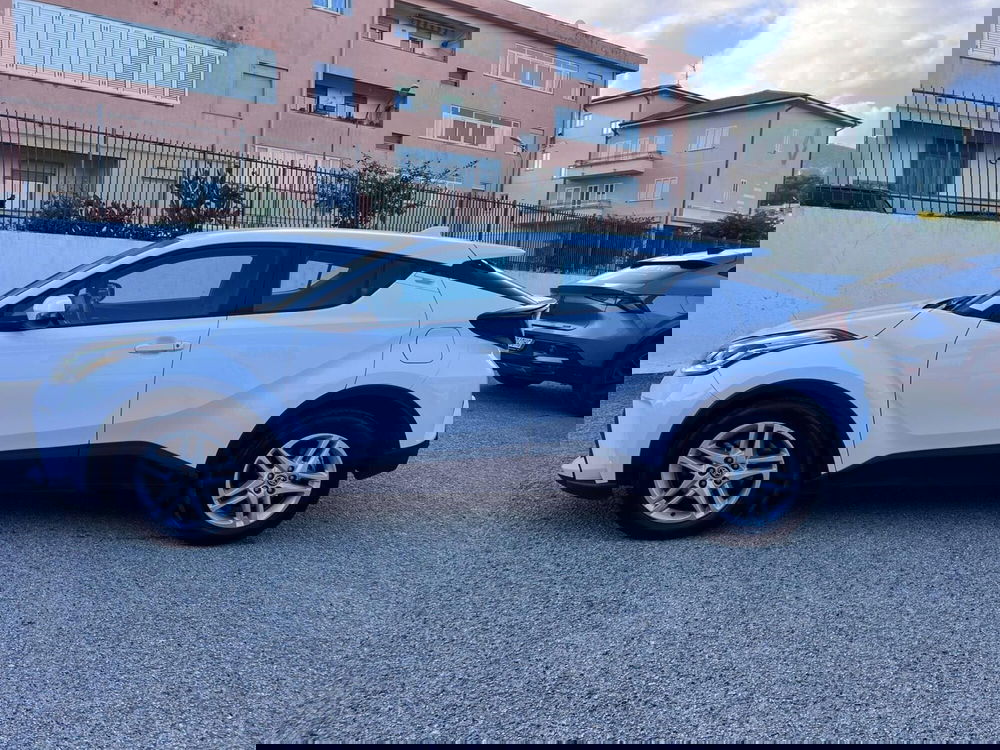 Toyota Toyota C-HR usata a Messina (9)