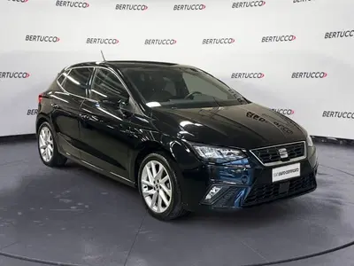 SEAT Ibiza 1.0 ecotsi FR 95cv del 2025 usata a Verona