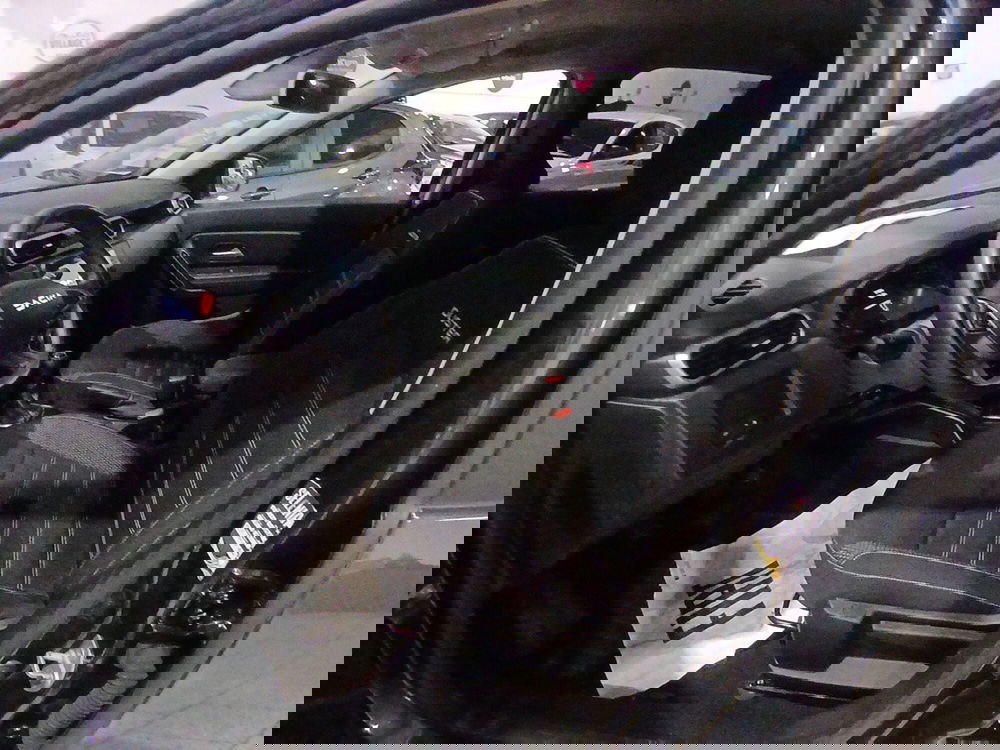 Dacia Duster usata a Lecce (13)