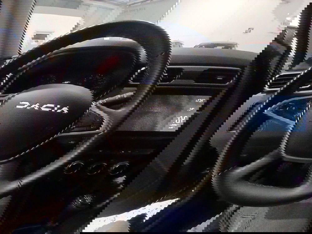 Dacia Duster usata a Lecce (16)