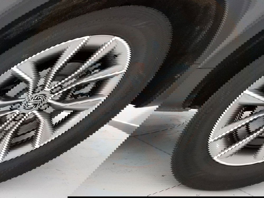 Mg HS usata a L'Aquila (7)