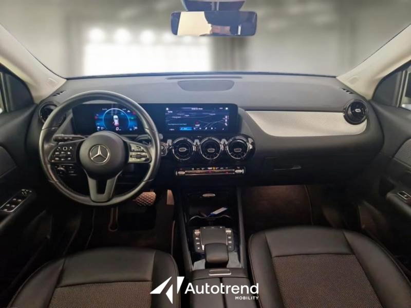 Mercedes-Benz GLA SUV usata a Bari (10)