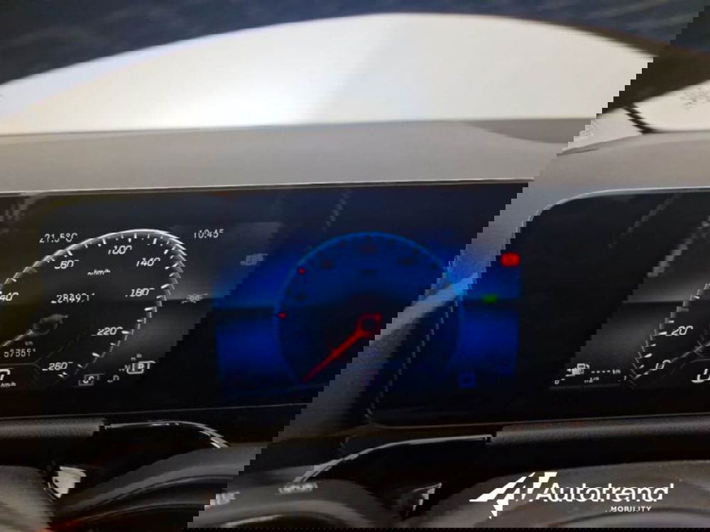 Mercedes-Benz GLA SUV usata a Bari (11)