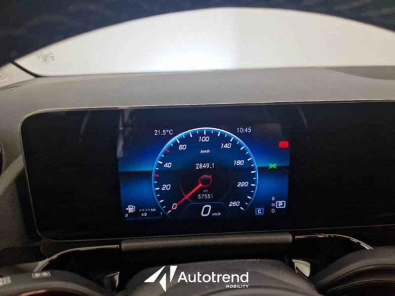 Mercedes-Benz GLA SUV usata a Bari (11)