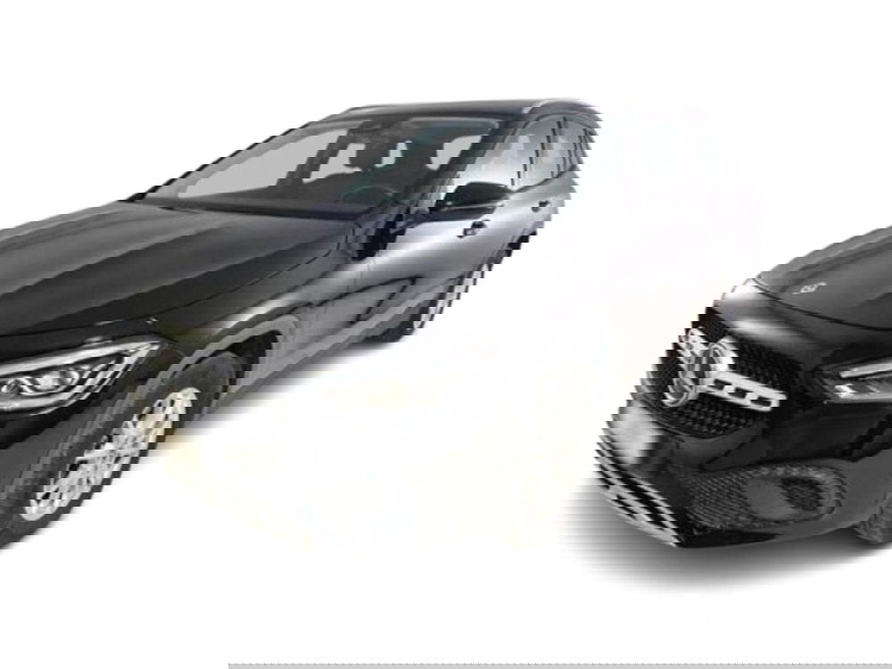 Mercedes-Benz GLA SUV usata a Bari (14)