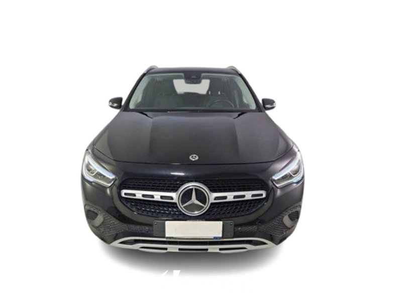 Mercedes-Benz GLA SUV usata a Bari (3)