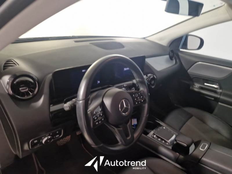 Mercedes-Benz GLA SUV usata a Bari (8)