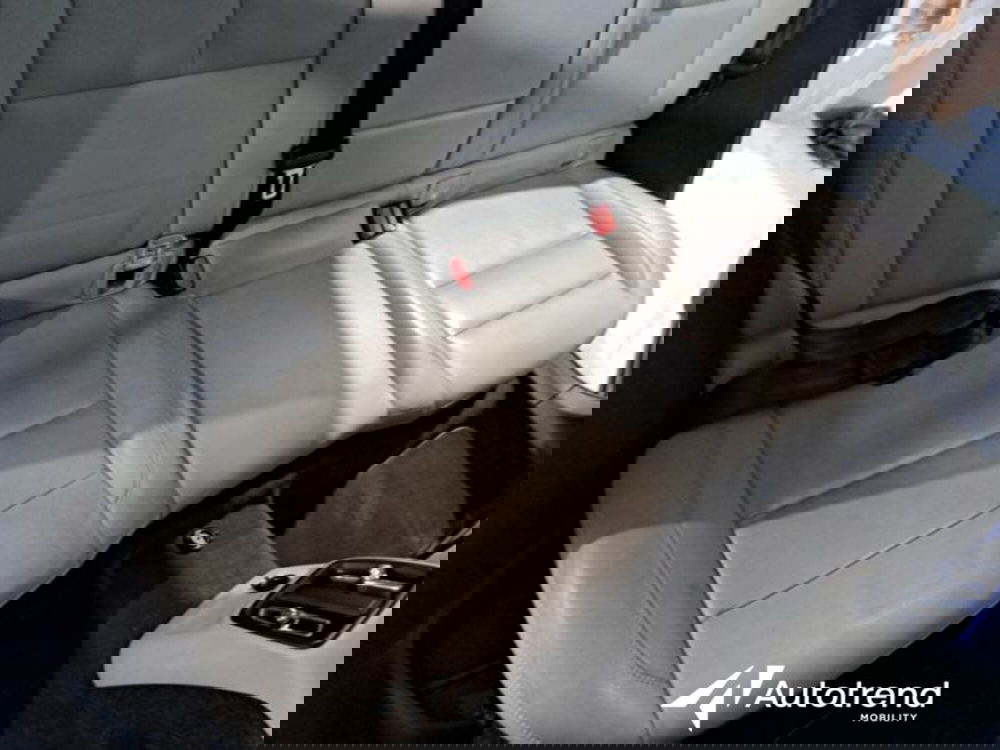 Volvo XC40 usata a Bari (12)