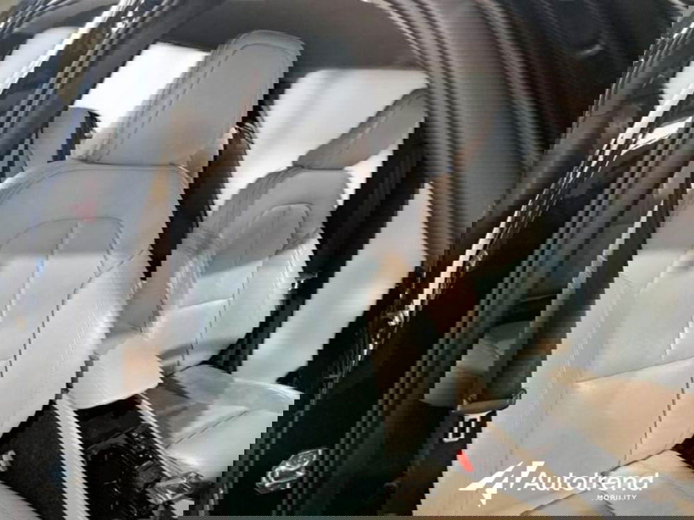 Volvo XC40 usata a Bari (20)